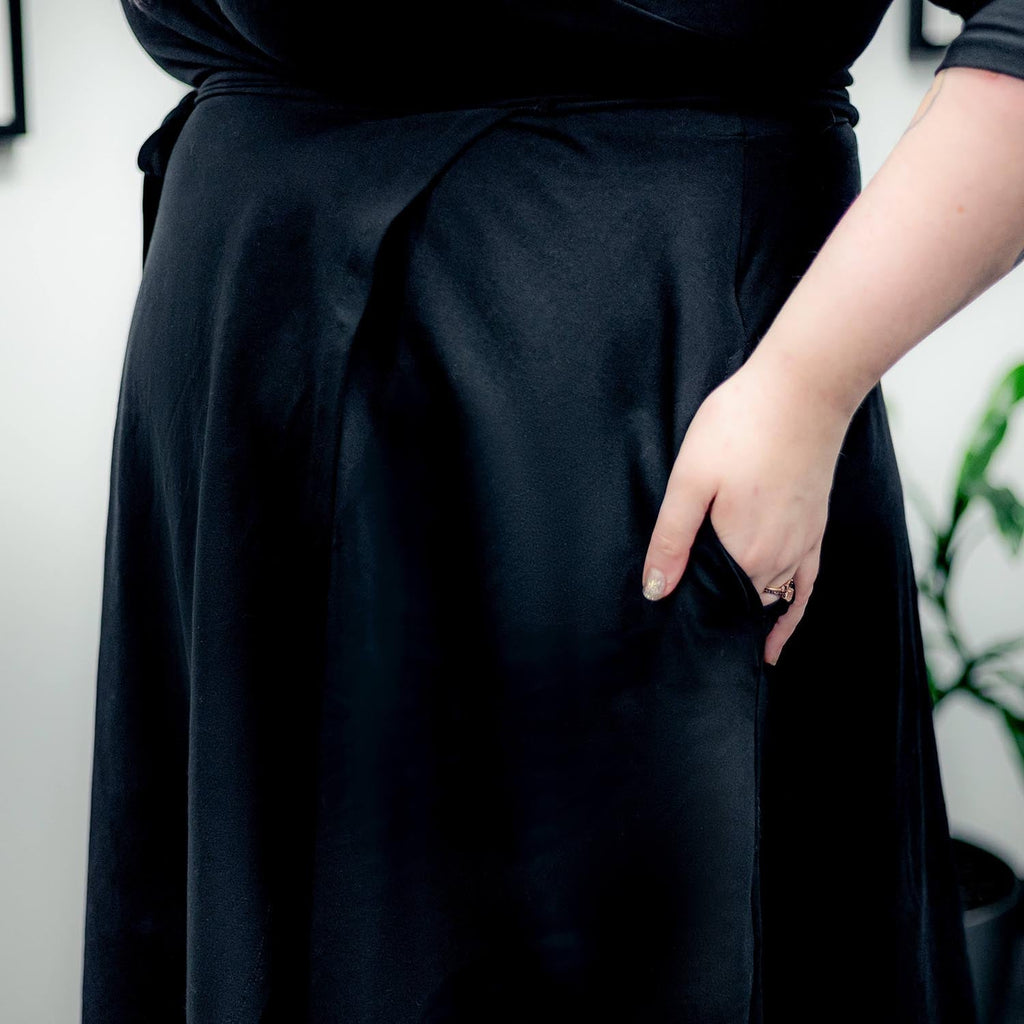 Wrap Dress - Black